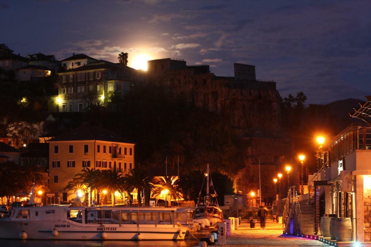 Apartments Belvedere Herceg Novi Bagian luar foto